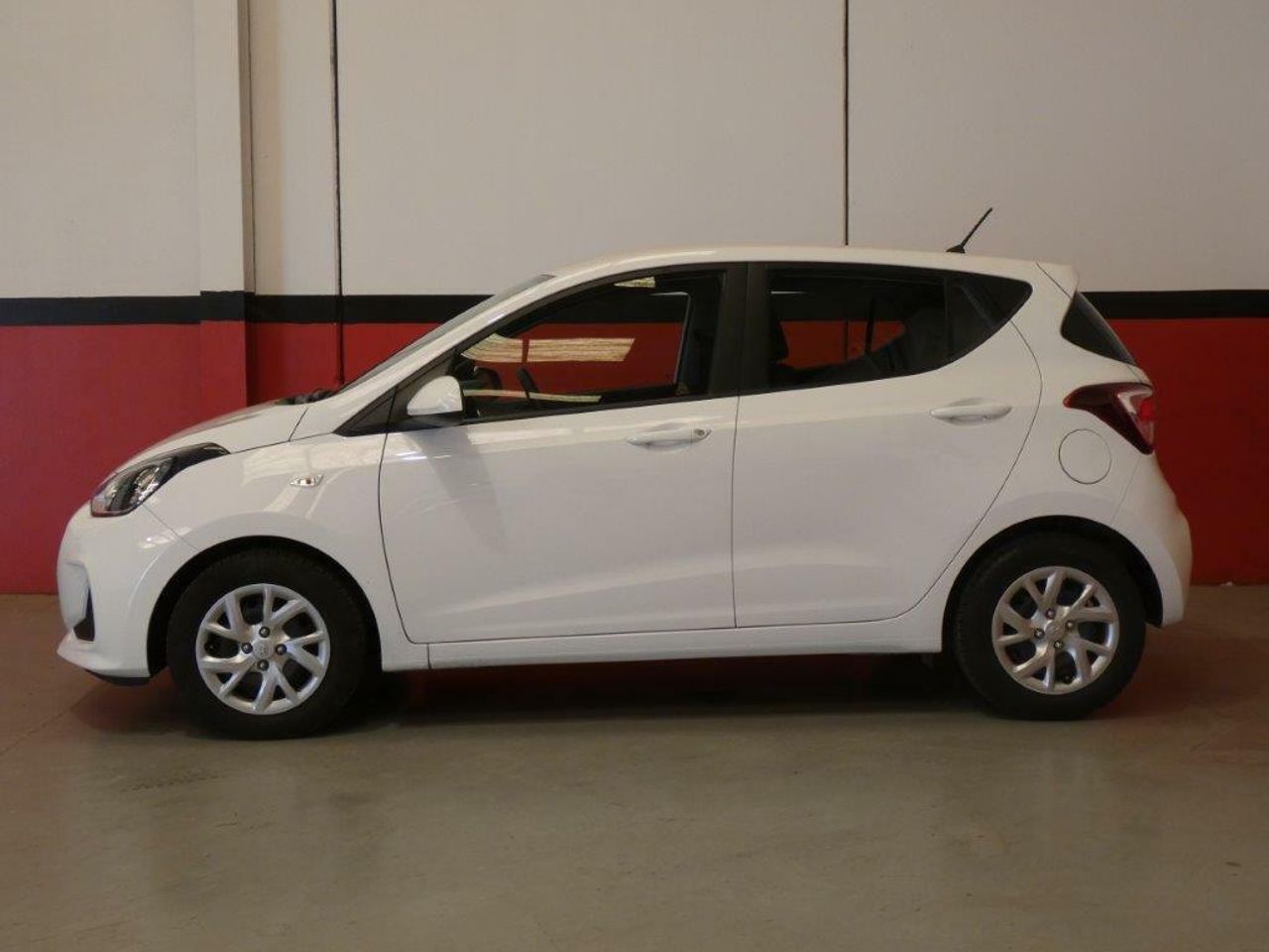 Foto Hyundai i10 8