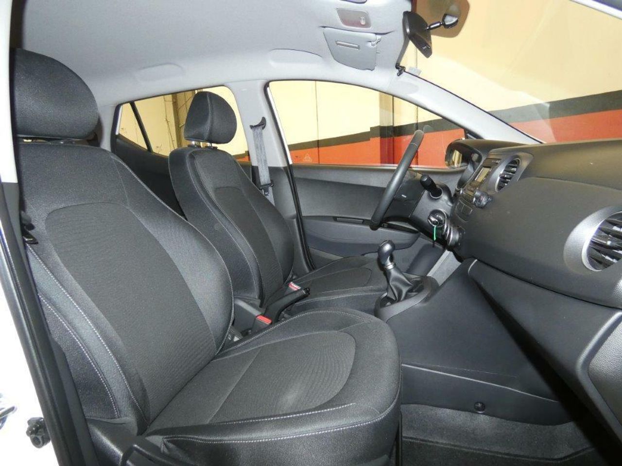 Foto Hyundai i10 19