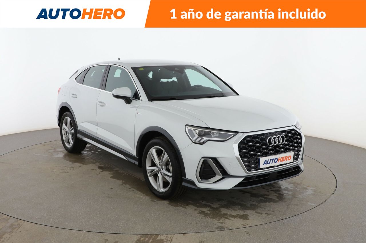 Foto Audi Q3 8