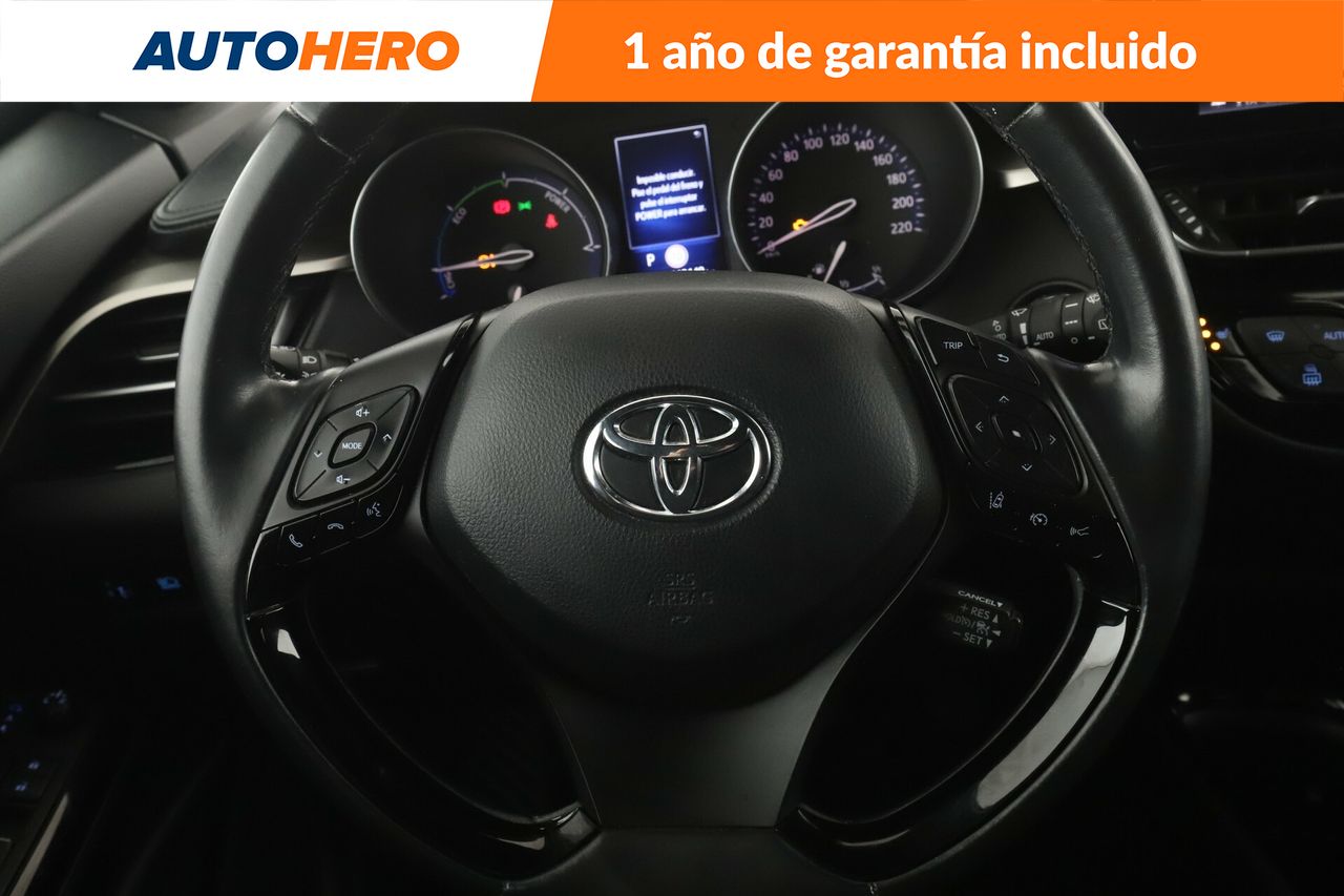 Foto Toyota C-HR 19