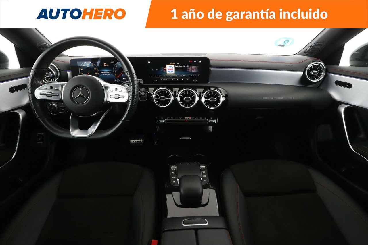 Foto Mercedes-Benz Clase CLA 13