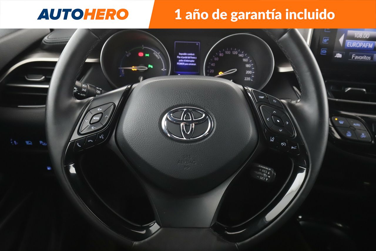 Foto Toyota C-HR 20