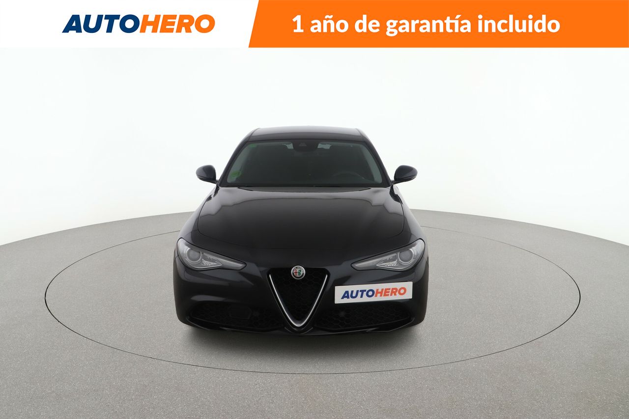 Foto Alfa Romeo Giulia 9