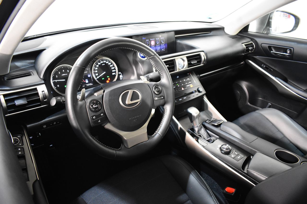 Foto Lexus IS 7