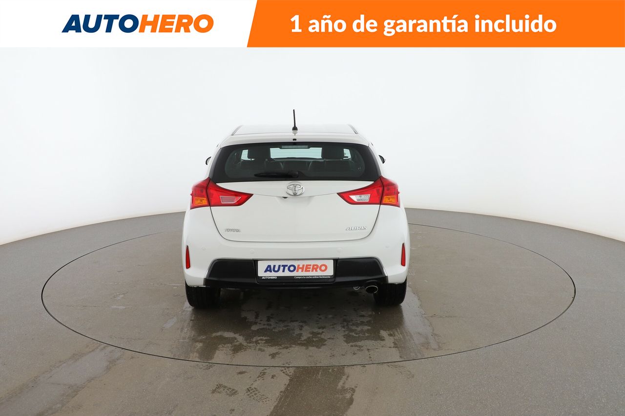 Foto Toyota Auris 5