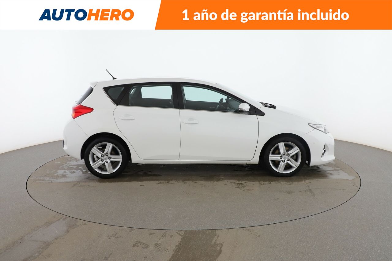 Foto Toyota Auris 7