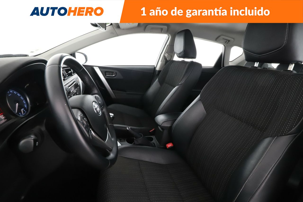 Foto Toyota Auris 11