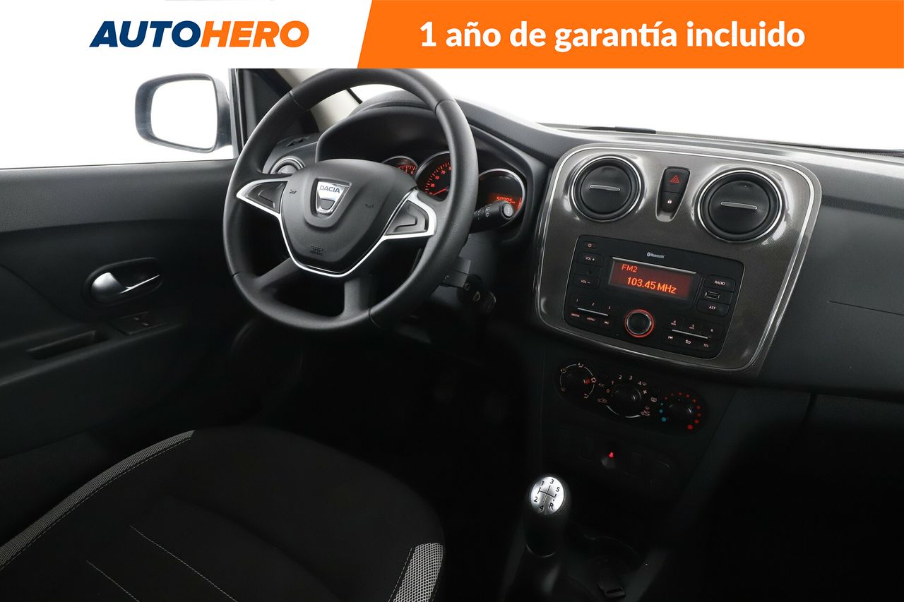 Foto Dacia Sandero 14