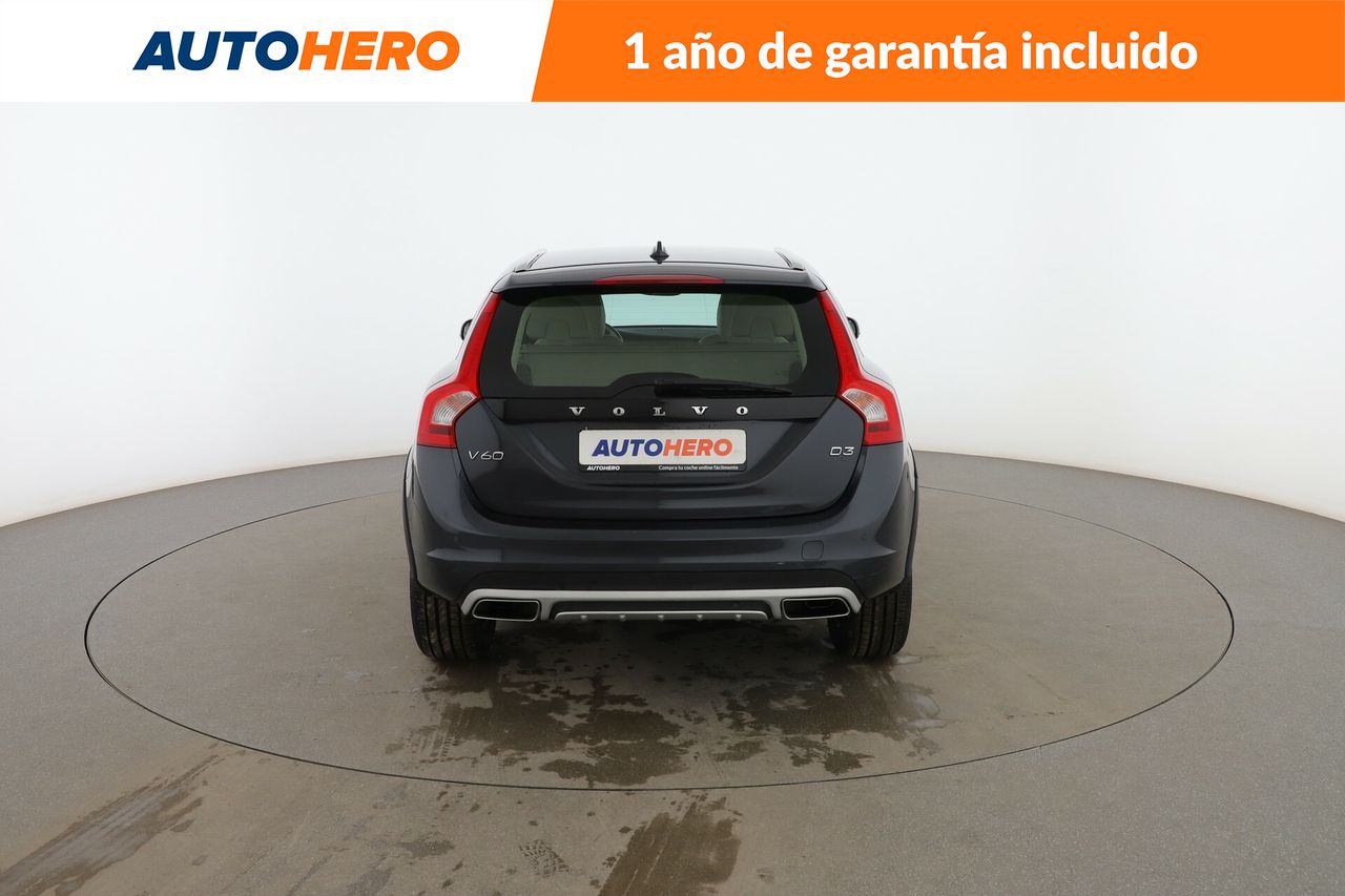 Foto Volvo V60 Cross Country 5