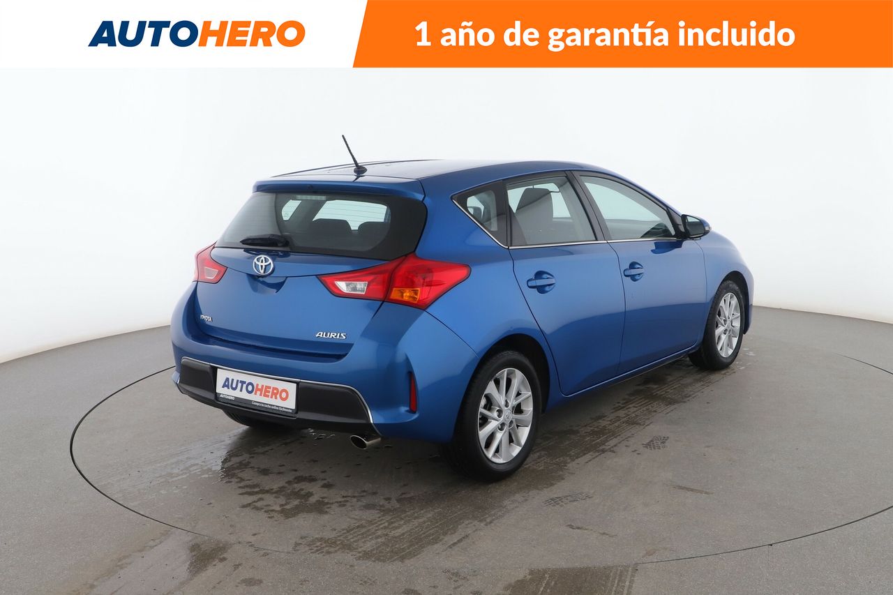 Foto Toyota Auris 6