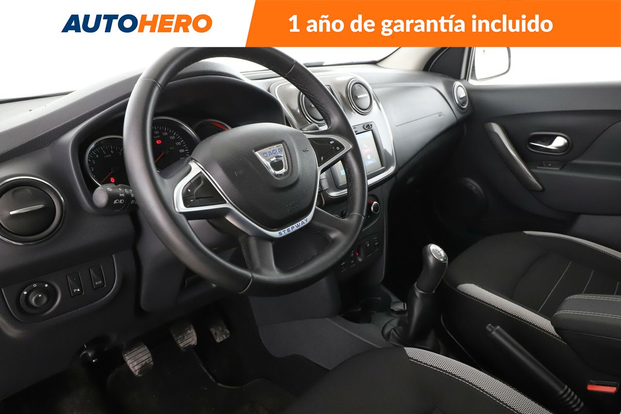 Foto Dacia Sandero 12