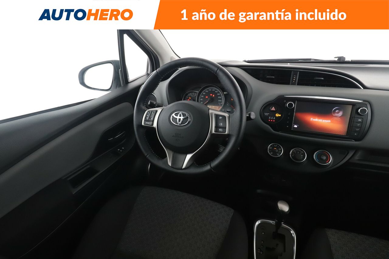 Foto Toyota Yaris 14