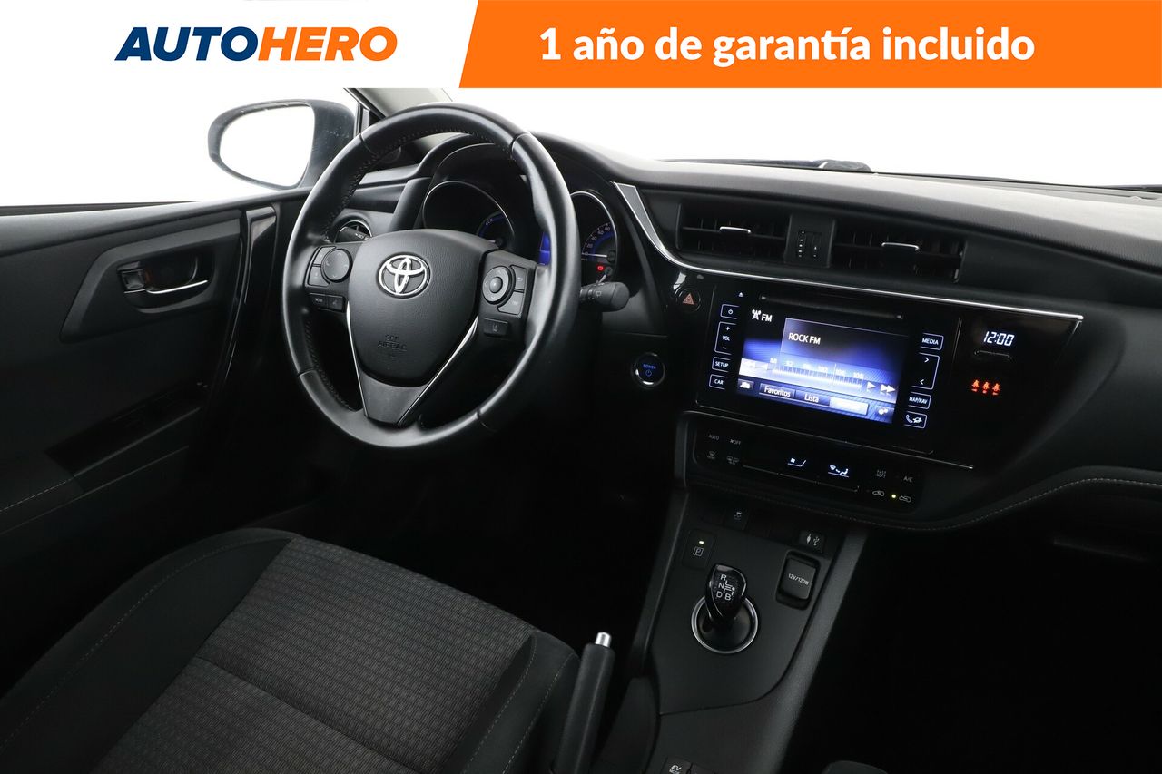 Foto Toyota Auris 14