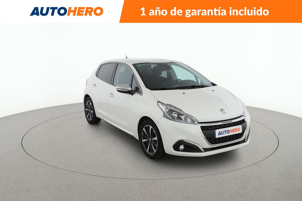 Foto Peugeot 208 8