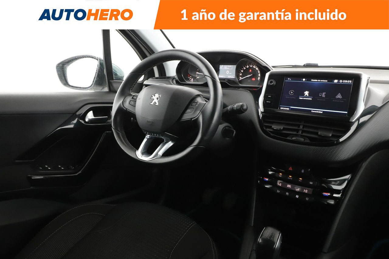 Foto Peugeot 208 14