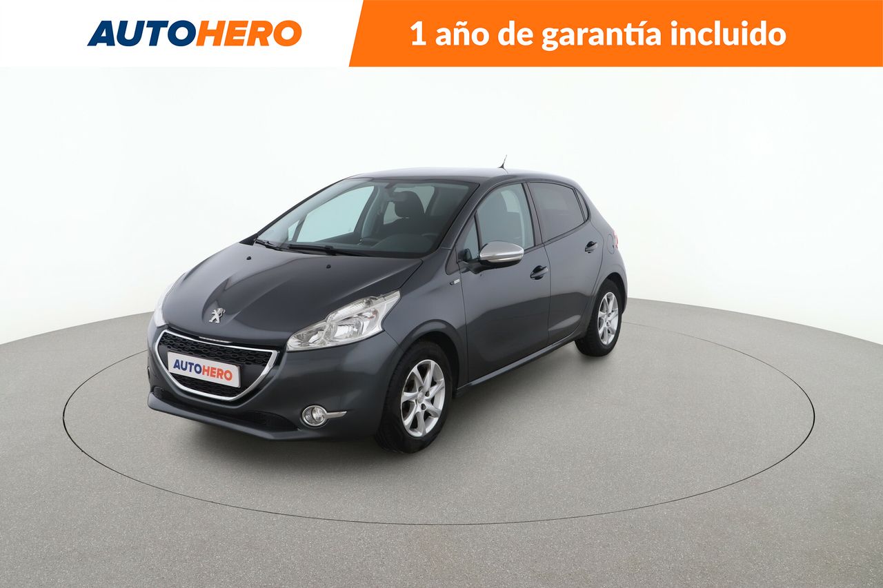 Foto Peugeot 208 1