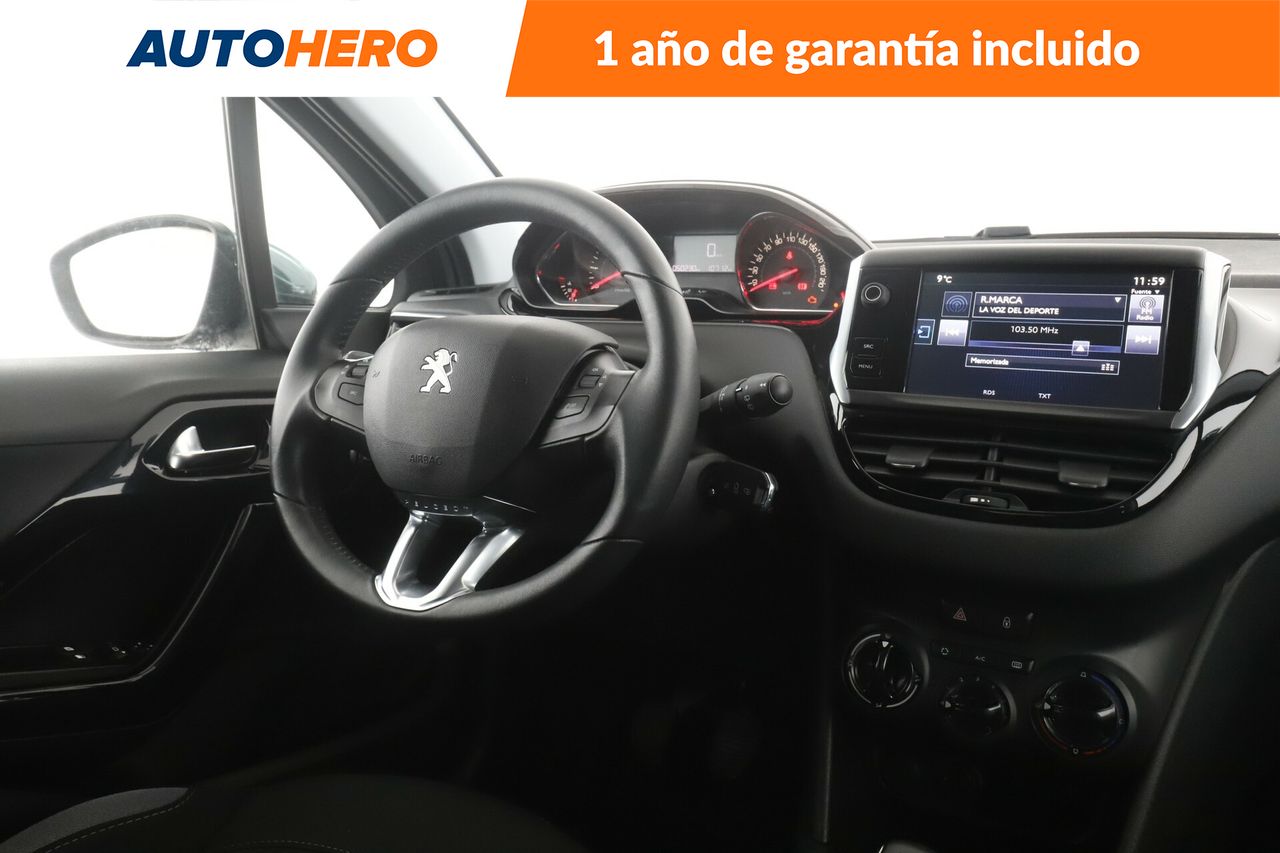 Foto Peugeot 208 14