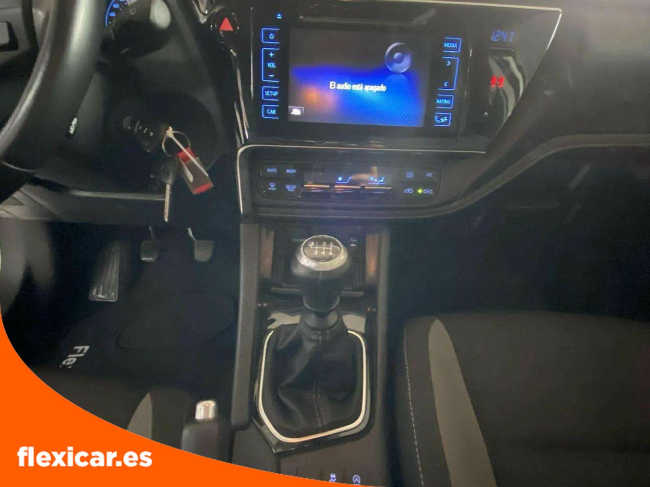 Foto Toyota Auris 11