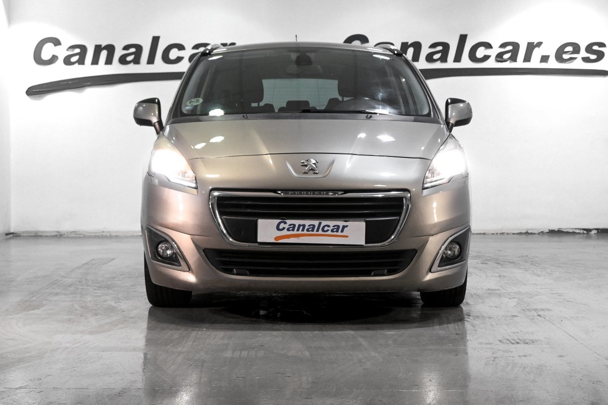 Foto Peugeot 5008 2