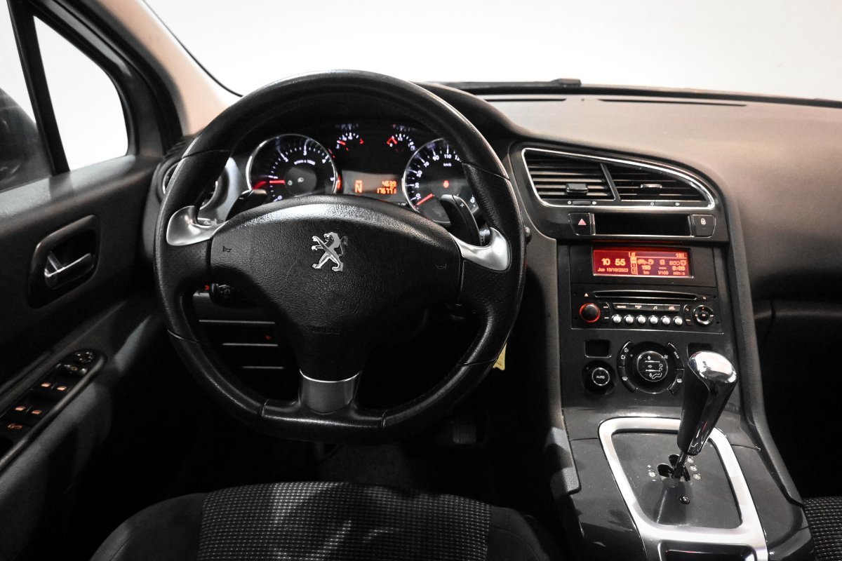 Foto Peugeot 5008 18