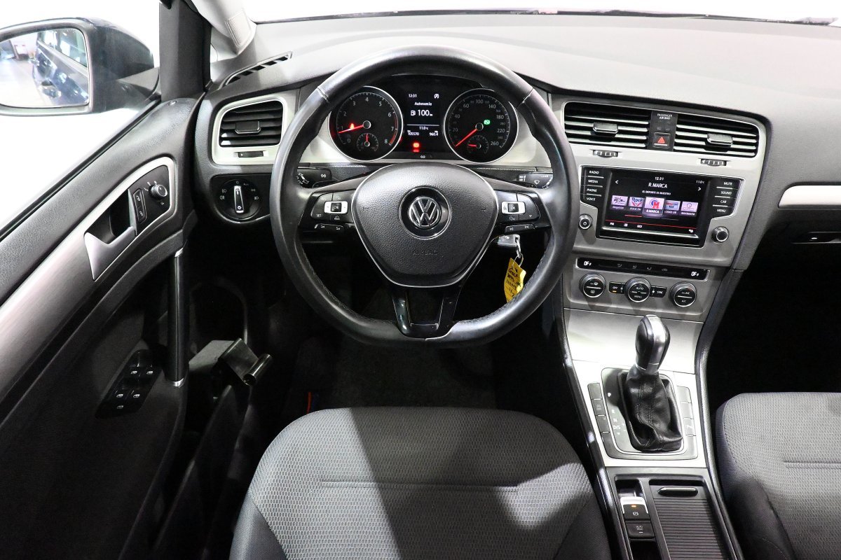 Foto Volkswagen Golf 20