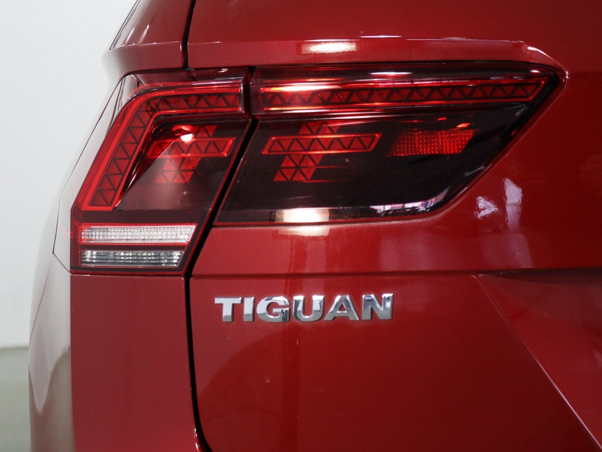 Foto Volkswagen Tiguan 9