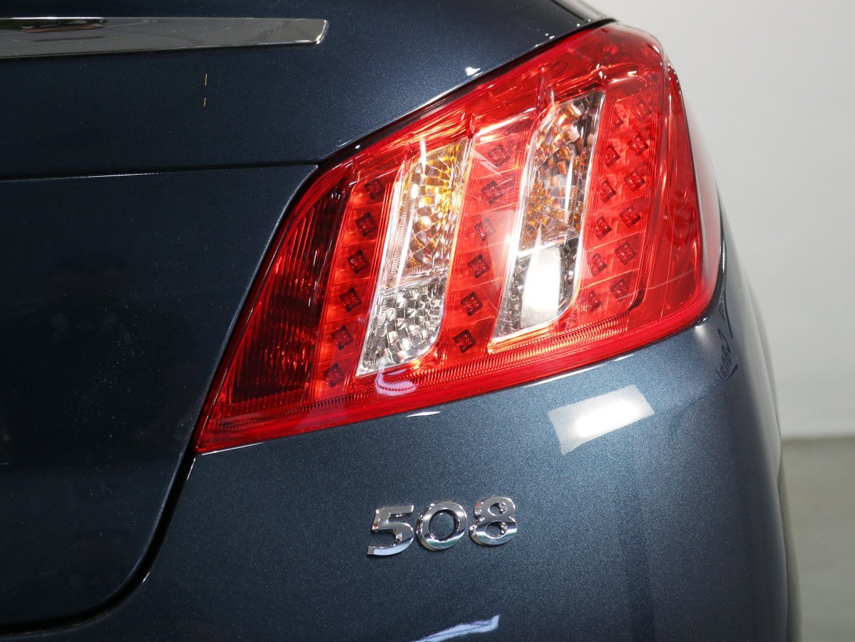 Foto Peugeot 508 10